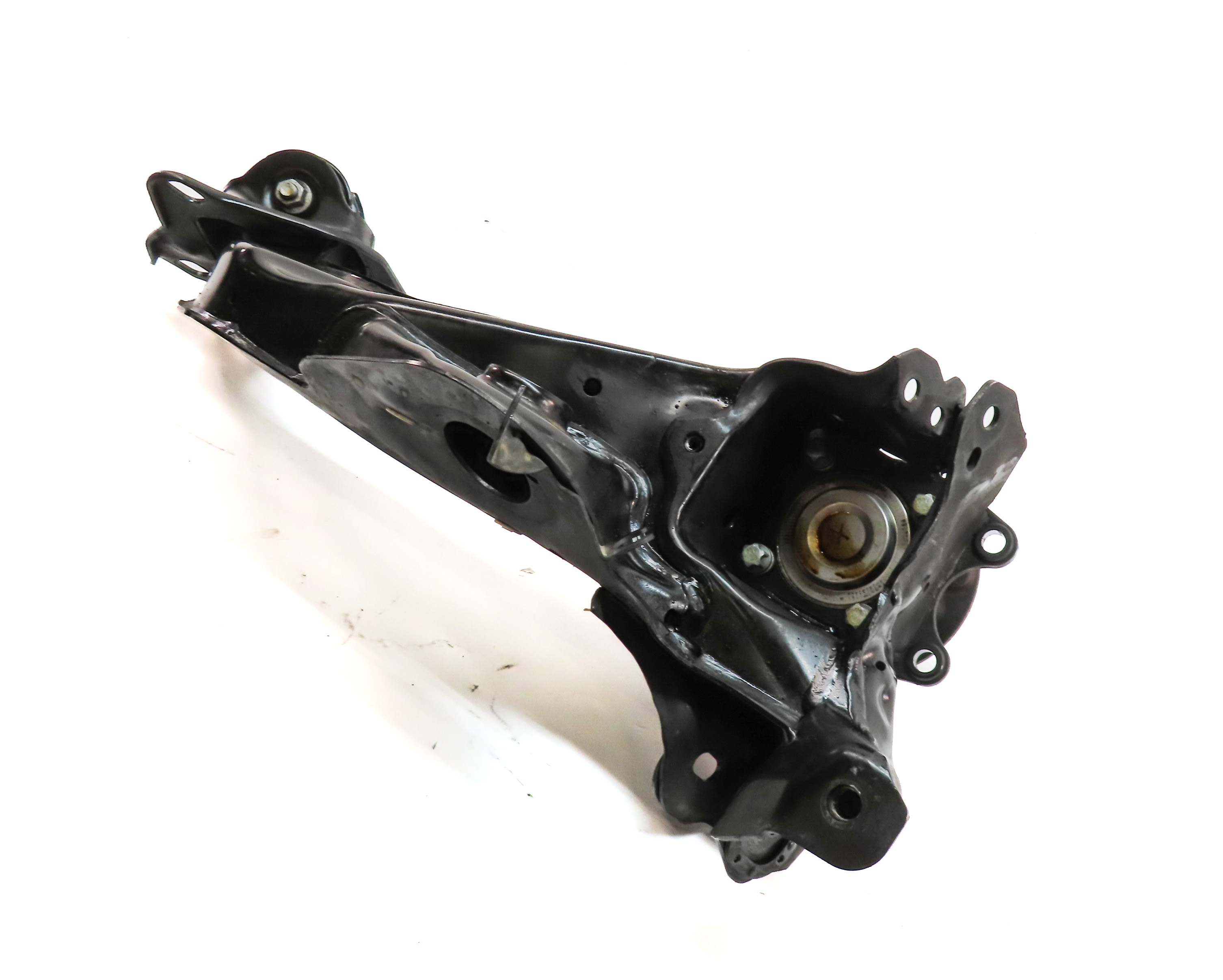 16-21 CLUBMAN COUNTRYMAN BMW 228i 235i X1 X2 REAR RIGHT TRAILING ARM KNUCKLE — exact item pictured